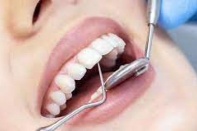 Dental rapid prototyping systems are used to manufacture dental parts that are used in a wide range of dental treatments