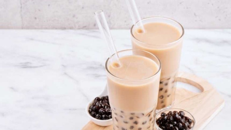 Some people use real Pearl Milk Tea bags, while others use gelatin