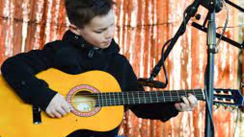 Guitar Lessons Near Me For Kids