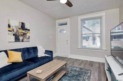 Forest Park, Science Center, BJC & CWE eats - FL1 - Sandpiper