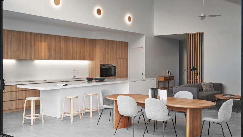 Concrete Flooring, Seamless Surfaces, Bathroom Flooring & Alt. Surfaces