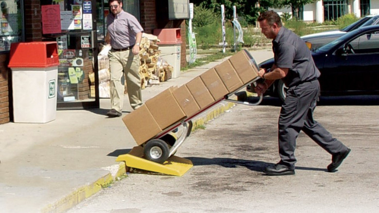 The Material Handling Tools to Optimize Your Dairy Distribution Business