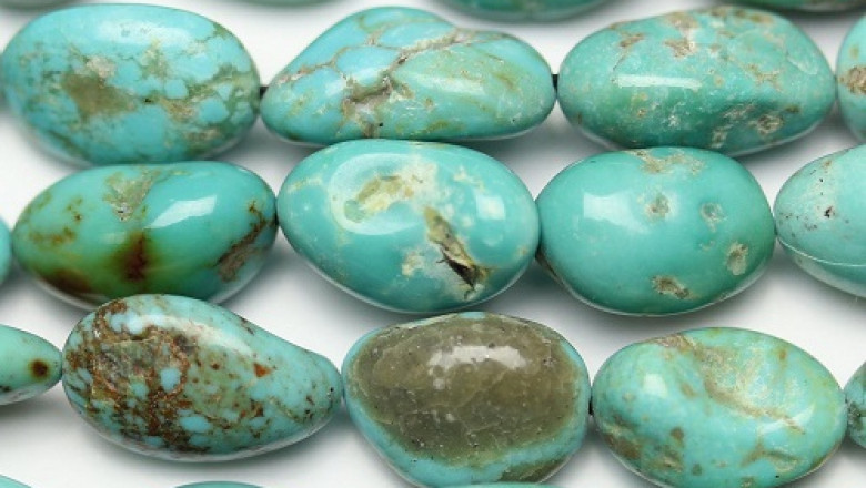 Turquoise As Used in Handmade Silver Jewelry Designs