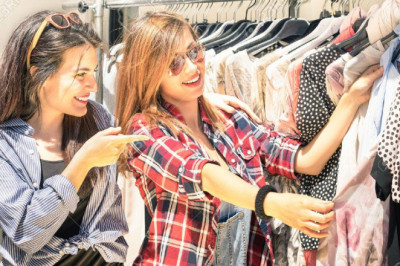 Women’s Fashion Wholesale UK – Focus on Market Trends!