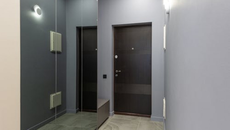 How is LED mirror different from normal ones?