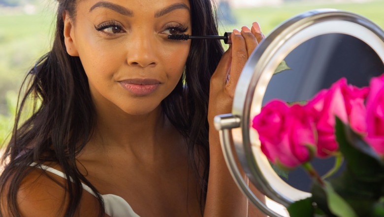 How to Create Natural-Looking Makeup