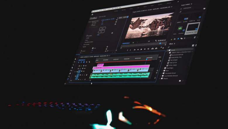Best Institute for video editing training in Delhi