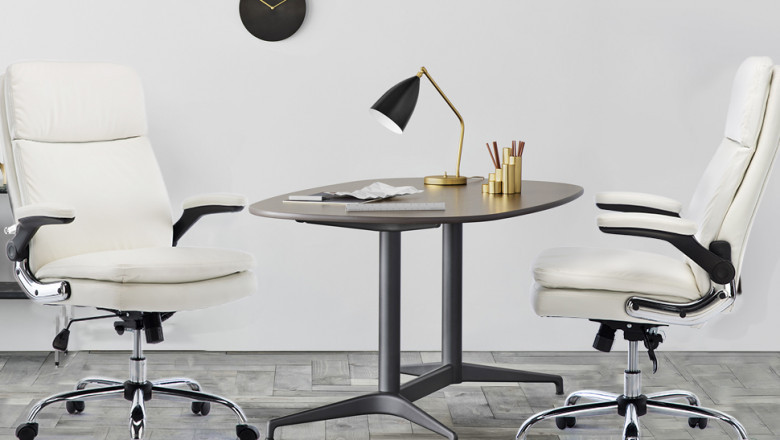 What to do if the leather chair is peeling