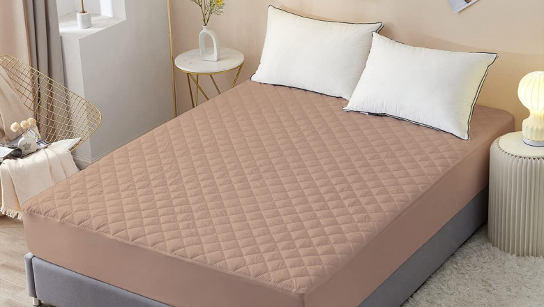 DREAM CARE Sapphire Quilted Single Bed Mattress Protector Beige