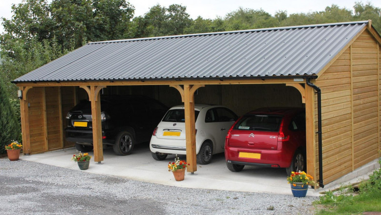 Metal Roofing Installers in Cheltenham