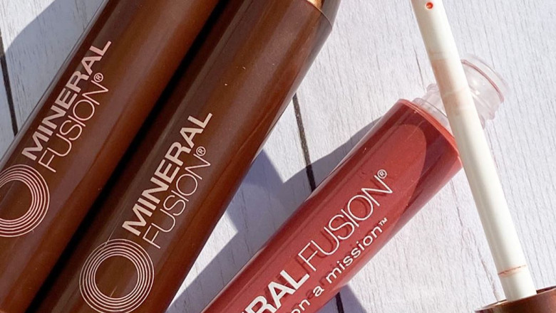 How to Get a Festive Makeup Look with Clean Beauty Products