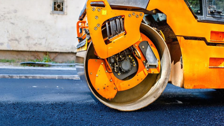 Asphalt Paving Contractor