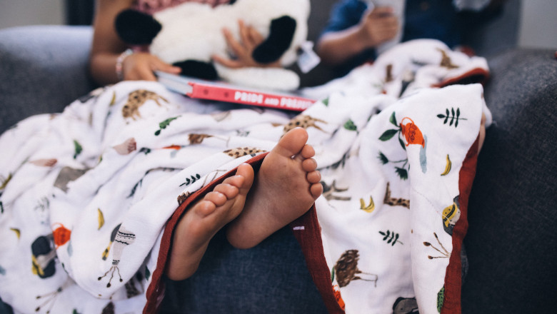 4 Ways to Have Fun Inside with Baby on a Cold Day