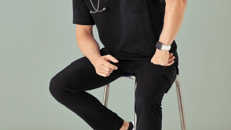 Dental Uniforms For Women And Men In Canberra