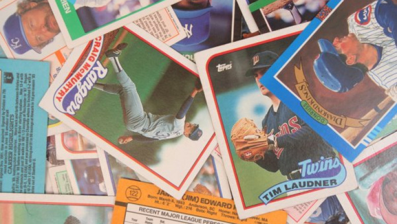 Buy Baseball Cards