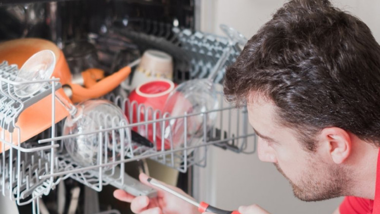 Most Famous service dishwasher repair London | SOS Appliance Repair