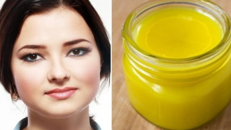 A natural cream with simple household ingredients that is effective in fattening and supplying cheeks