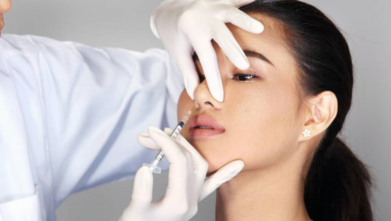 Why is a nose thread lift from a skin clinic advantageous?