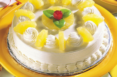 Special Pineapple Cake Design in India