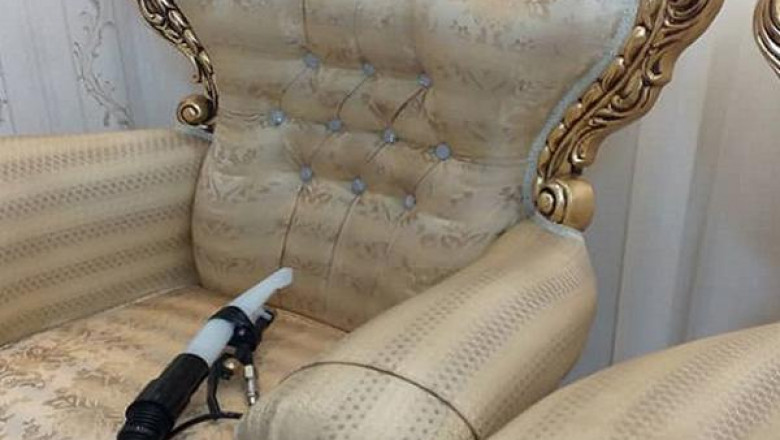 wash the sofa
