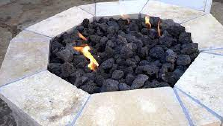 Lava Rocks for Fire Pit – Why We Use It?
