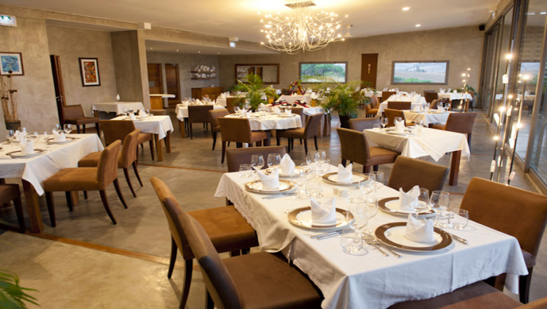 Find peaceful and spectacular surroundings only with four star hotel Madagascar