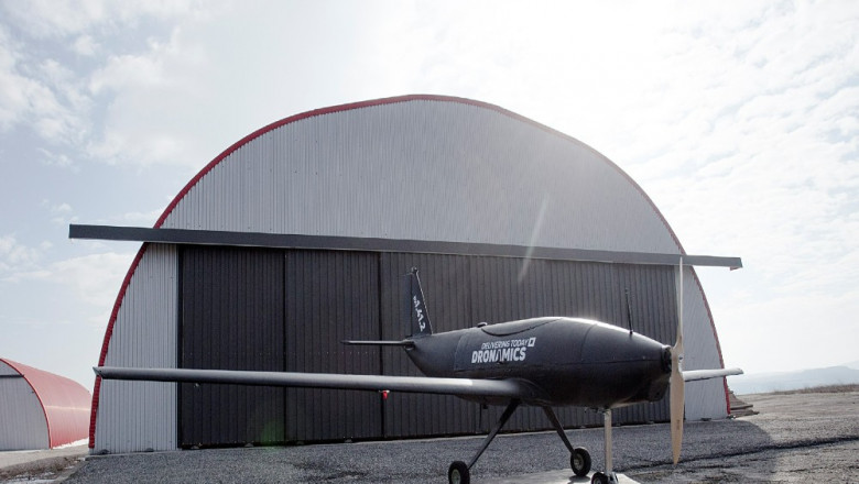 DRONAMICS launches Black Swan cargo UAV