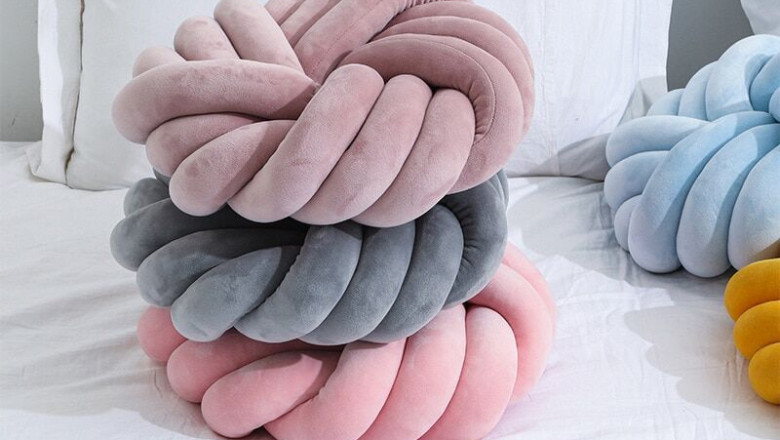 Soft Plush Knot Cushion Throw Pillows Round Hand Woven Sofa Back