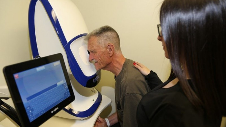 Expert Eye Specialist in Sunrise | Elise R. Leonard, MD