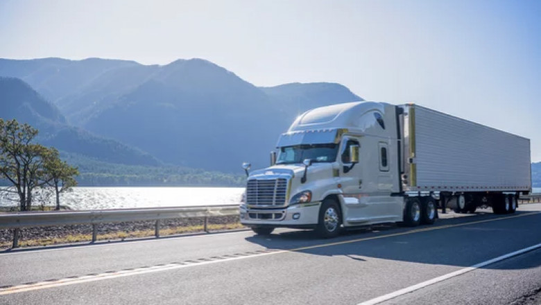 The Method to Select the Perfect Refrigerated Trucking Solutions Business