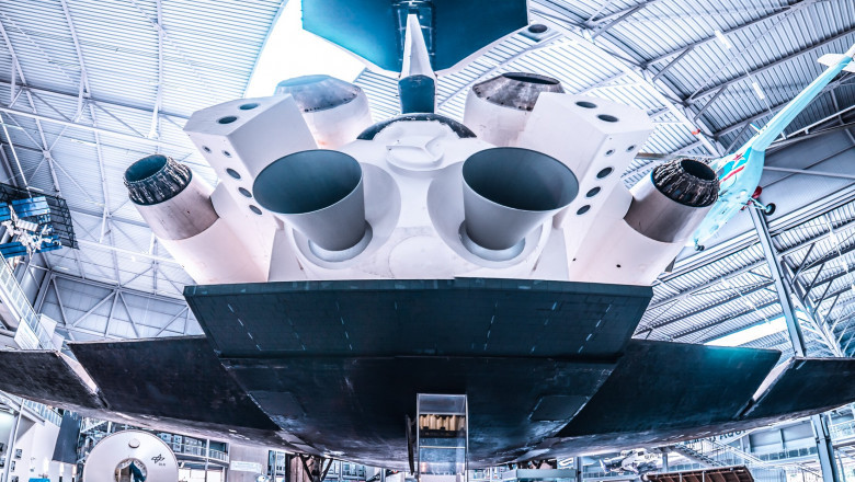 Supply Chain and Logistics Teams Plan for Holiday Shopping Season