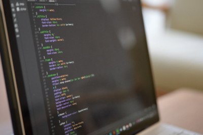 4 Reasons Front-End Developers Should Use PHP