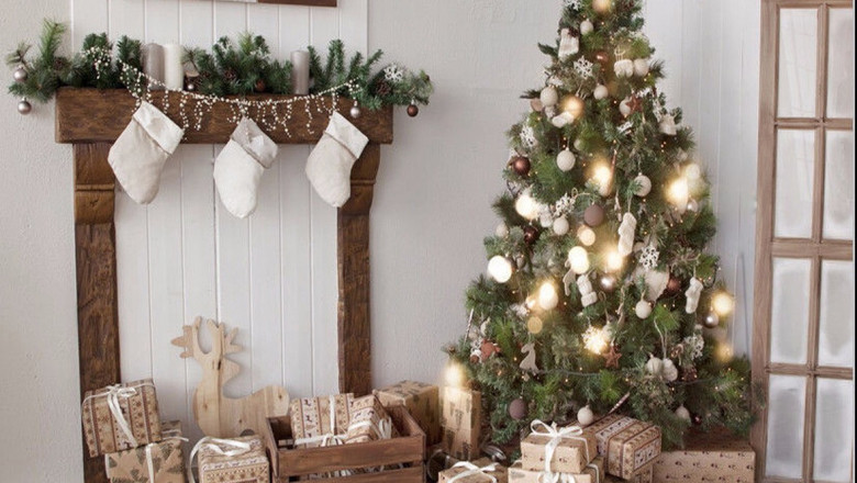 Buy Affordable Accessories Online for Christmas Decor