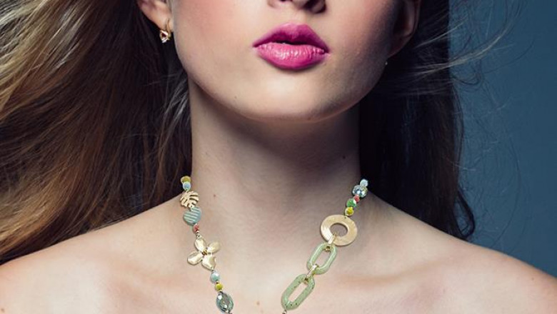 Wholesale Accessories UK | How Can I Purchase Low-Cost Wholesale Accessories in the United Kingdom?