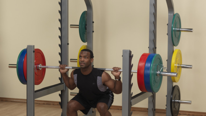 How you can lift a weighted equipment