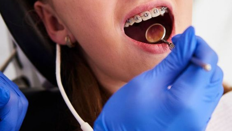 Which are the dental treatments and services that pediatric dentists provide?