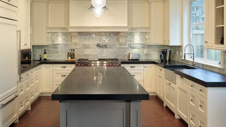 Which worktop is cost effective? Granite or Quartz