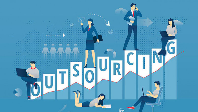How Customer Service Outsourcing Can Boost Your Revenue Growth