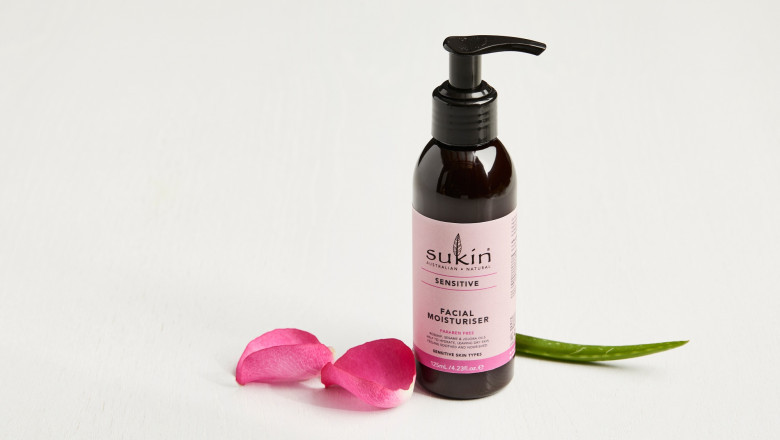 How To Maintain Your Healthy Complexion While Traveling