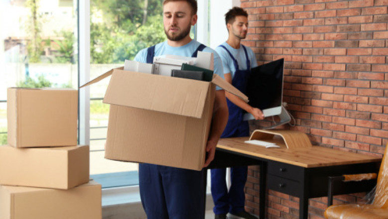 Commercial Office Movers in Calgary