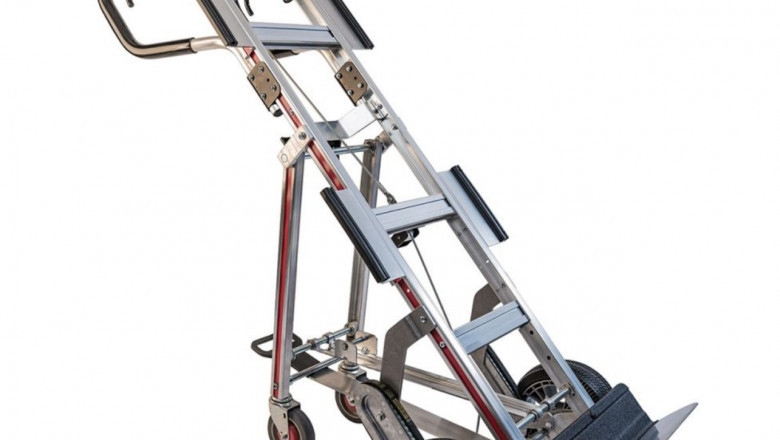 5 Material Handling Solutions Every Industrial Courier Should Prioritize