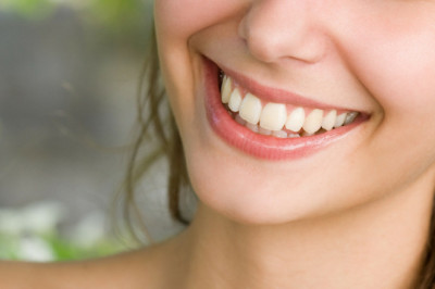 Will a Root Canal Treatment Damage My Porcelain Veneer?