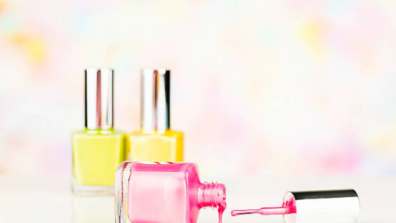 A Complete Guide to Know All about Nail Polish You Must Read