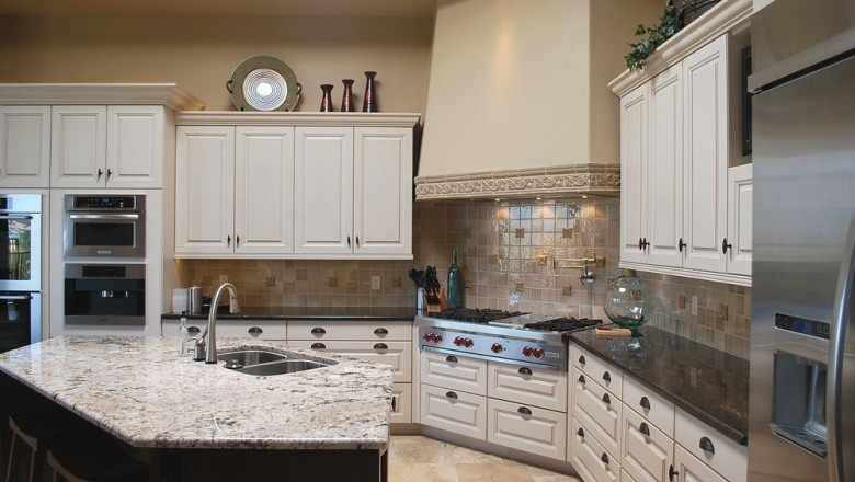 Kitchen Cabinets Reno Installation