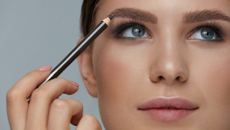 BEST DRUGSTORE EYEBROW PENCILS ON THE MARKET 2022
