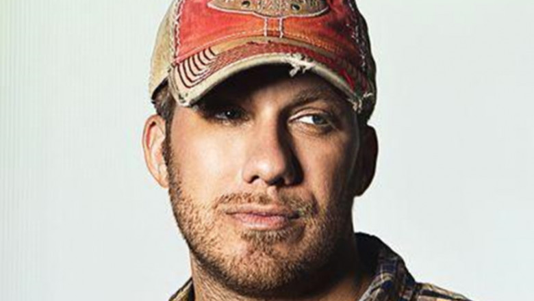 Giving away his money Scott Levy of Fuel Online Assists Teachers