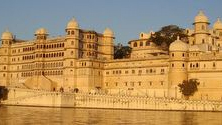 Book a Perfect Domestic Holiday Tour & Trip 2022-23