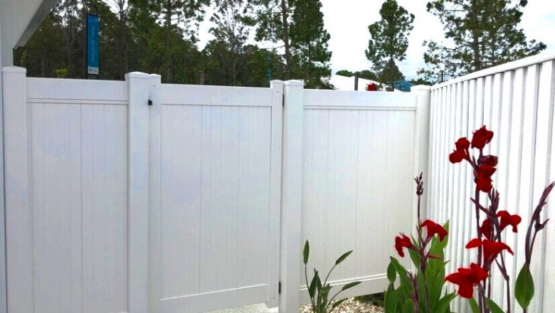 Contact Queensland Fencing Specialists for the Best PVC Fencing Solutions