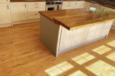 Flooring contractor in Bridgend