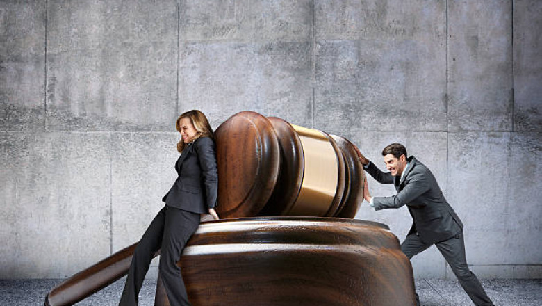 Why is it crucial to hire Divorce Lawyers?